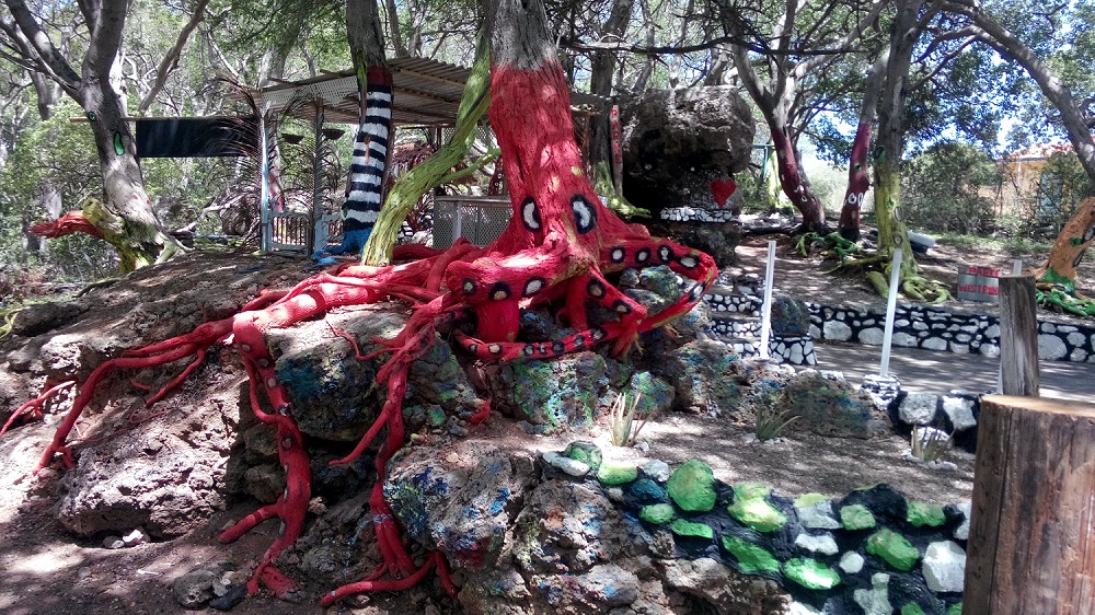 Octopus Painted Tree