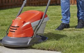 Flymo Hover Vac 250 Cutting Grass